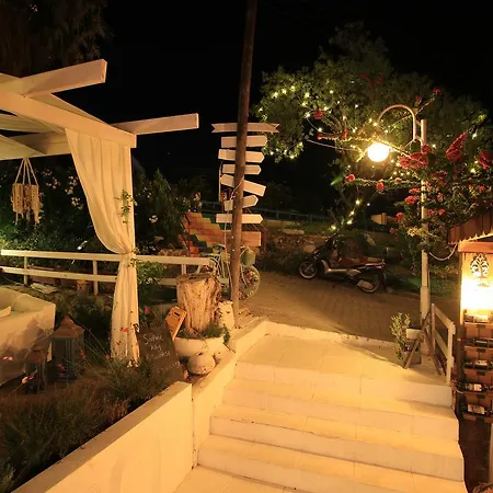 게스트하우스 Fullmoon Rooms Cesme